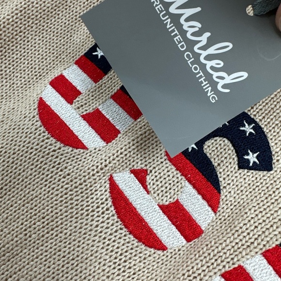 New Stars & Stripes USA Flag Patriotic Sweater Sz Small By Marled - Picture 2 of 4
